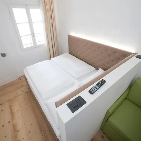 Bed & Breakfast Sir Thomas Bed And Bolzano